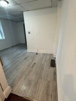 Building Photo - 15220 Saranac Rd
