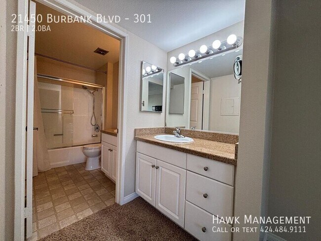 Building Photo - 21450 Burbank Blvd