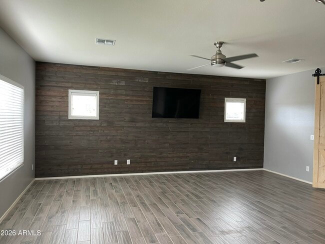Building Photo - 16357 N 180th Dr