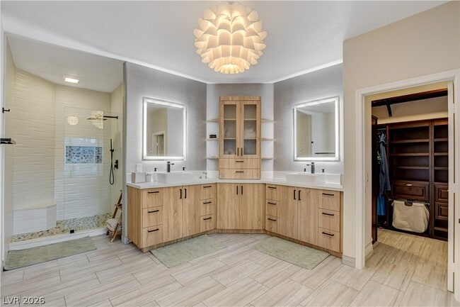 Building Photo - 1409 Palantine Hill Dr