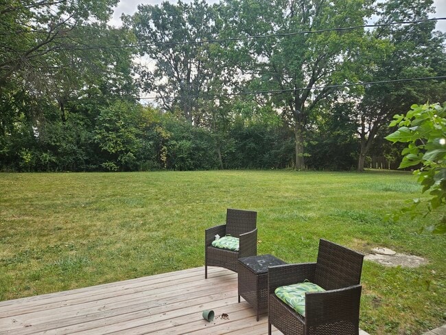 Building Photo - 4N055 Robbie Ln