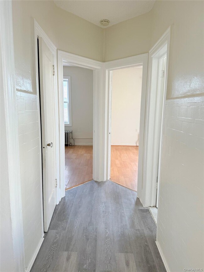 Building Photo - 103-14 91st St