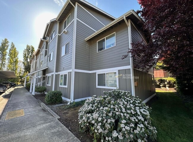 Primary Photo - 1670 SW Mulberry Pl