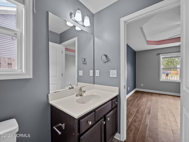 Building Photo - 420 Salvo Ct