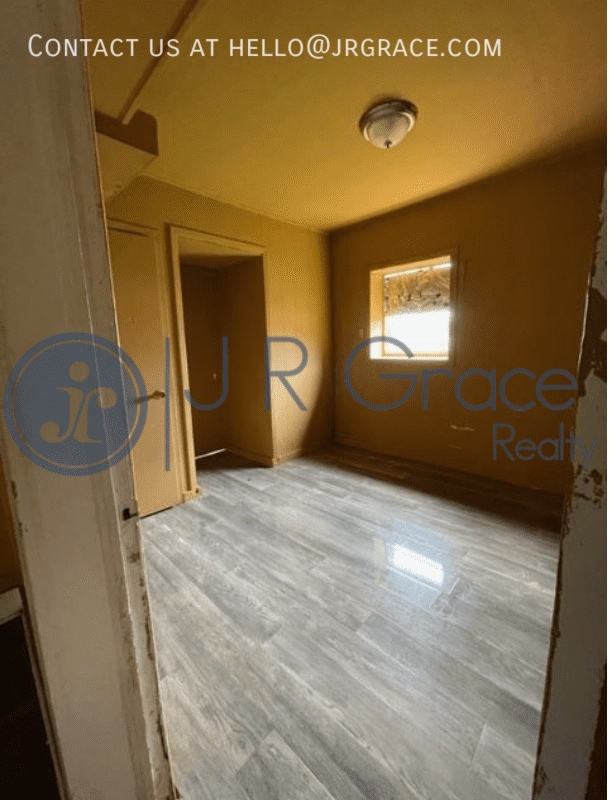 Building Photo - 2BED -1 BATH APARTMENT / RENT NOW!