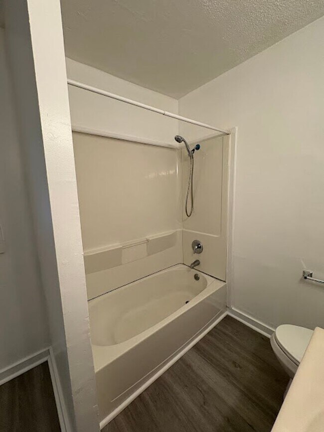 Building Photo - Work Duplex 360 Holdings