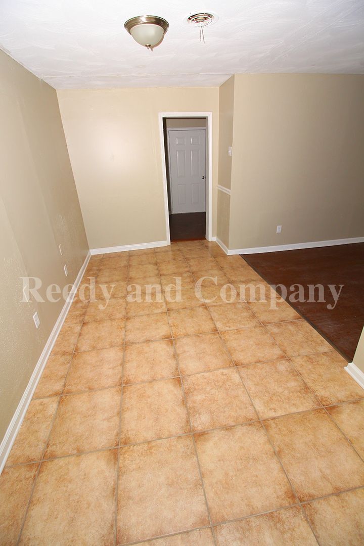 Building Photo - 3712 Dove Call Cove