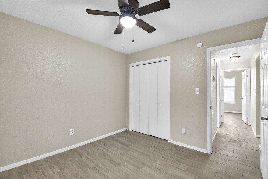 Building Photo - 1236 Sagebrush St