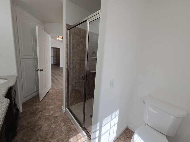 Building Photo - 1612 N Torrey Pines Dr
