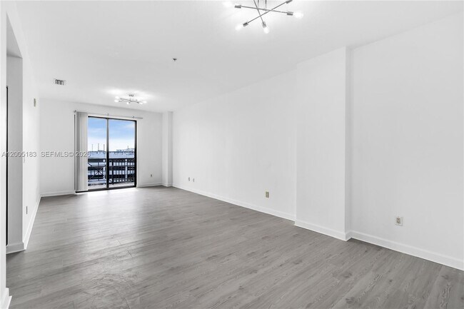 Building Photo - 8395 SW 73rd Ave