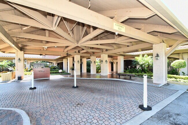 Building Photo - 7623 Cinebar Dr