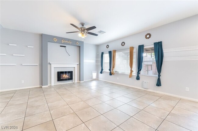 Building Photo - 5793 Rolling Dale Ave