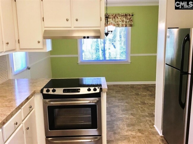 Building Photo - 241 Teesdale Ct