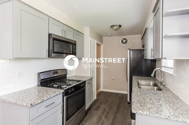 Building Photo - 3 Bedroom Pet-Friendly Home in WILLOWICK, ...