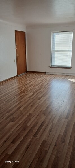 Building Photo - 8804 Riverview Blvd