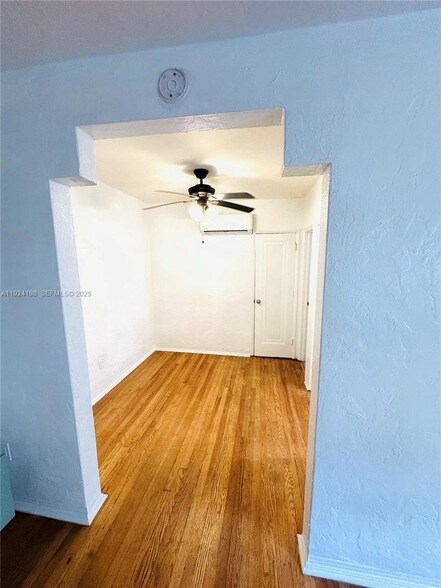 Building Photo - 260 Euclid Ave