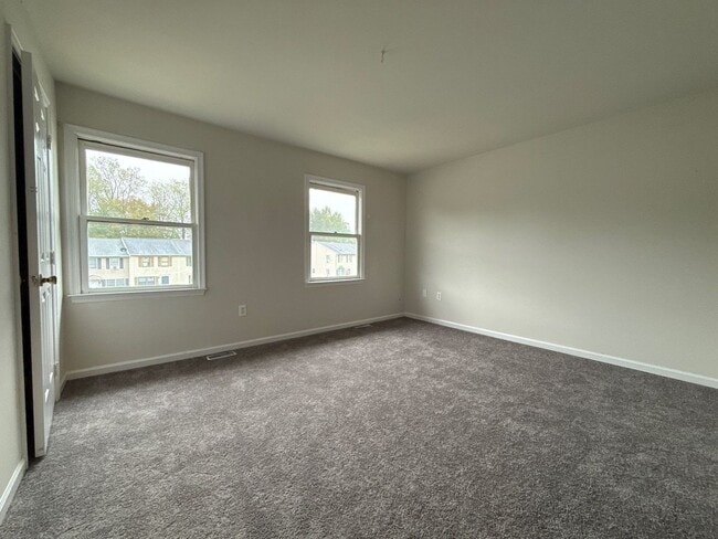 Building Photo - 3 Bedroom 1.5 Bathroom home in Elkton Md