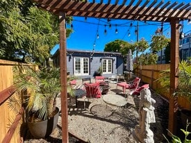 Building Photo - 1108 Electric Ave