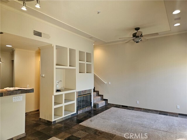 Building Photo - 2360 Sunningdale Dr