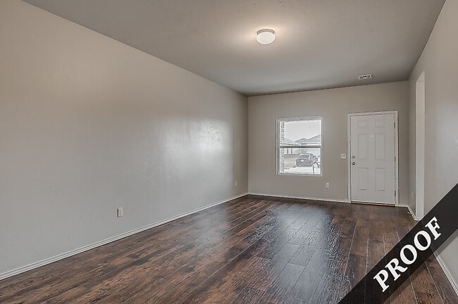 Building Photo - 7641 Leichter Ave
