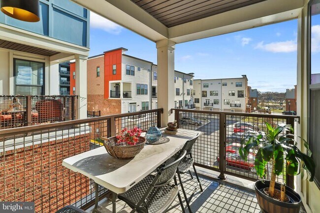 Building Photo - 3310 Tribune Ct