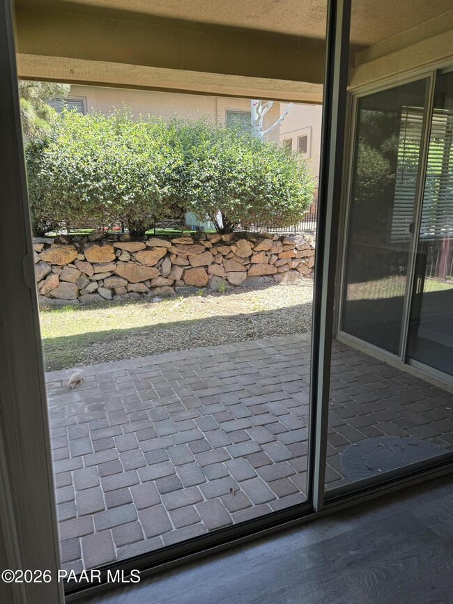 Building Photo - 1237 Crown Ridge Dr