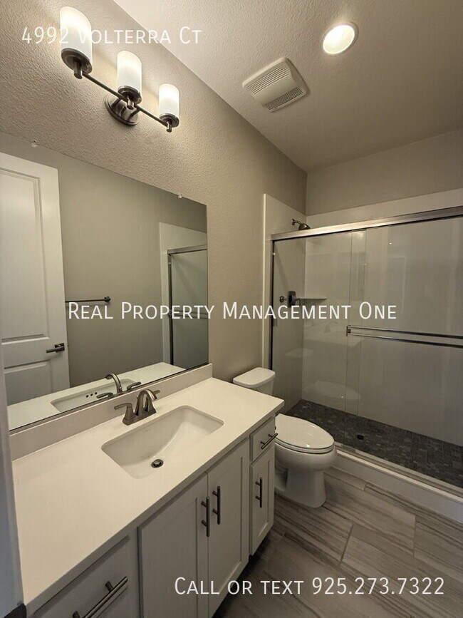 Building Photo - 4992 Volterra Ct