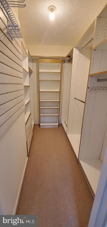 Building Photo - 4141 Henderson Rd