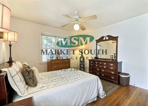 Building Photo - HOME IN KENSINGTON PARK