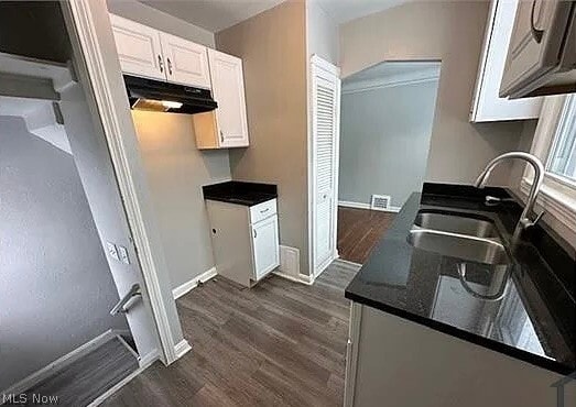 Building Photo - 5185 Anthony St