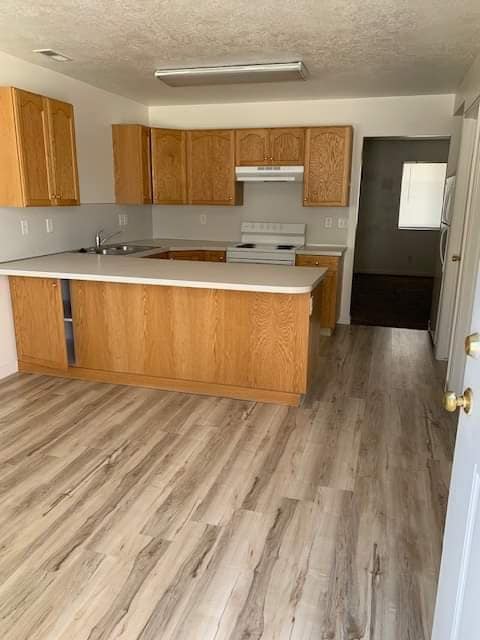 Building Photo - 416 W 400 N