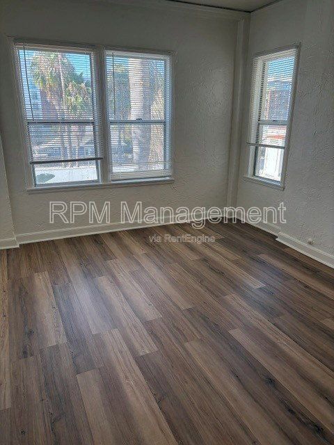 Building Photo - 1523 N McCadden Pl