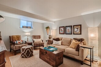 Building Photo - Congress Park Apt w/Patio & Incredible Wal...