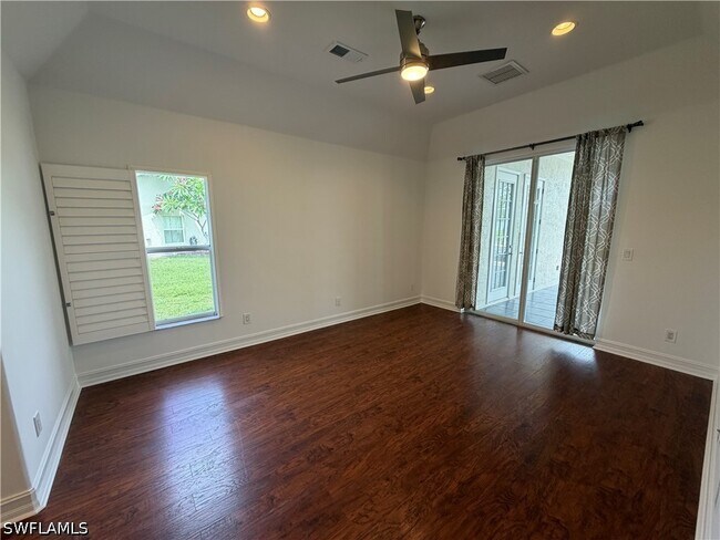 Building Photo - 3425 Anton Ct