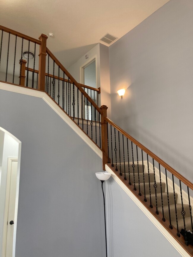 Building Photo - 6762 Bigerton Bend