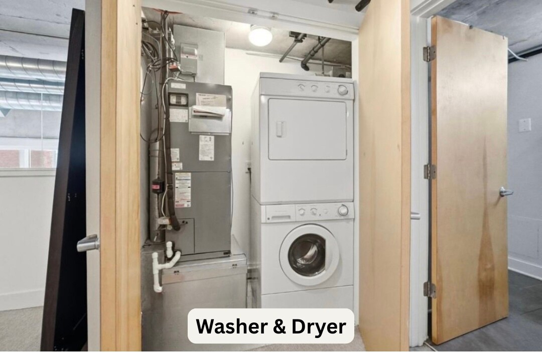 Washer / Dryer - 353 W 4th St