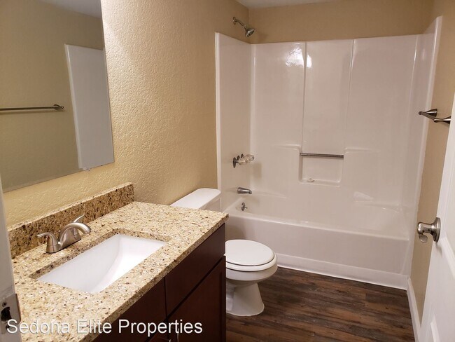 Building Photo - 120 E Cortez Dr