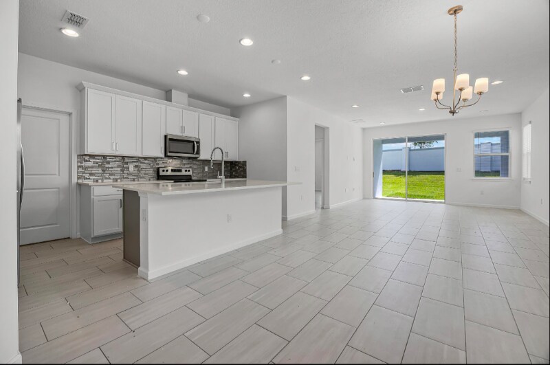 Building Photo - 4402 Davos Dr