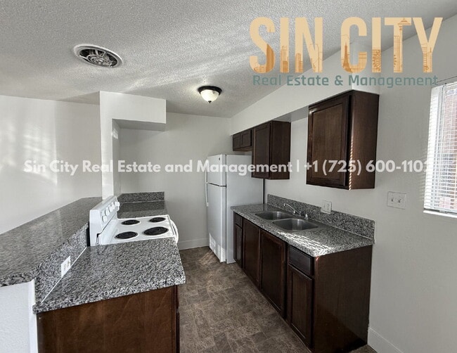 Building Photo - Discover Urban Comfort: Spacious 1-Bedroom Oasis at Lyn Capri