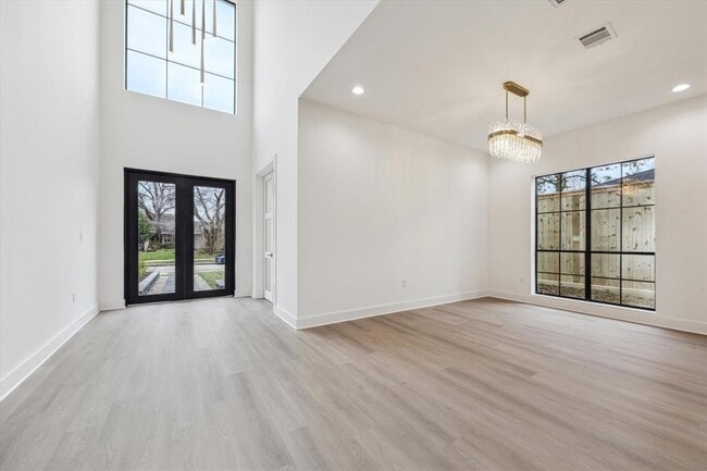 Building Photo - 5513 Pagewood Ln