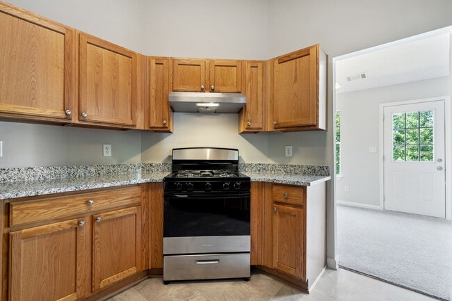 Building Photo - 3690 Golfe Links Dr