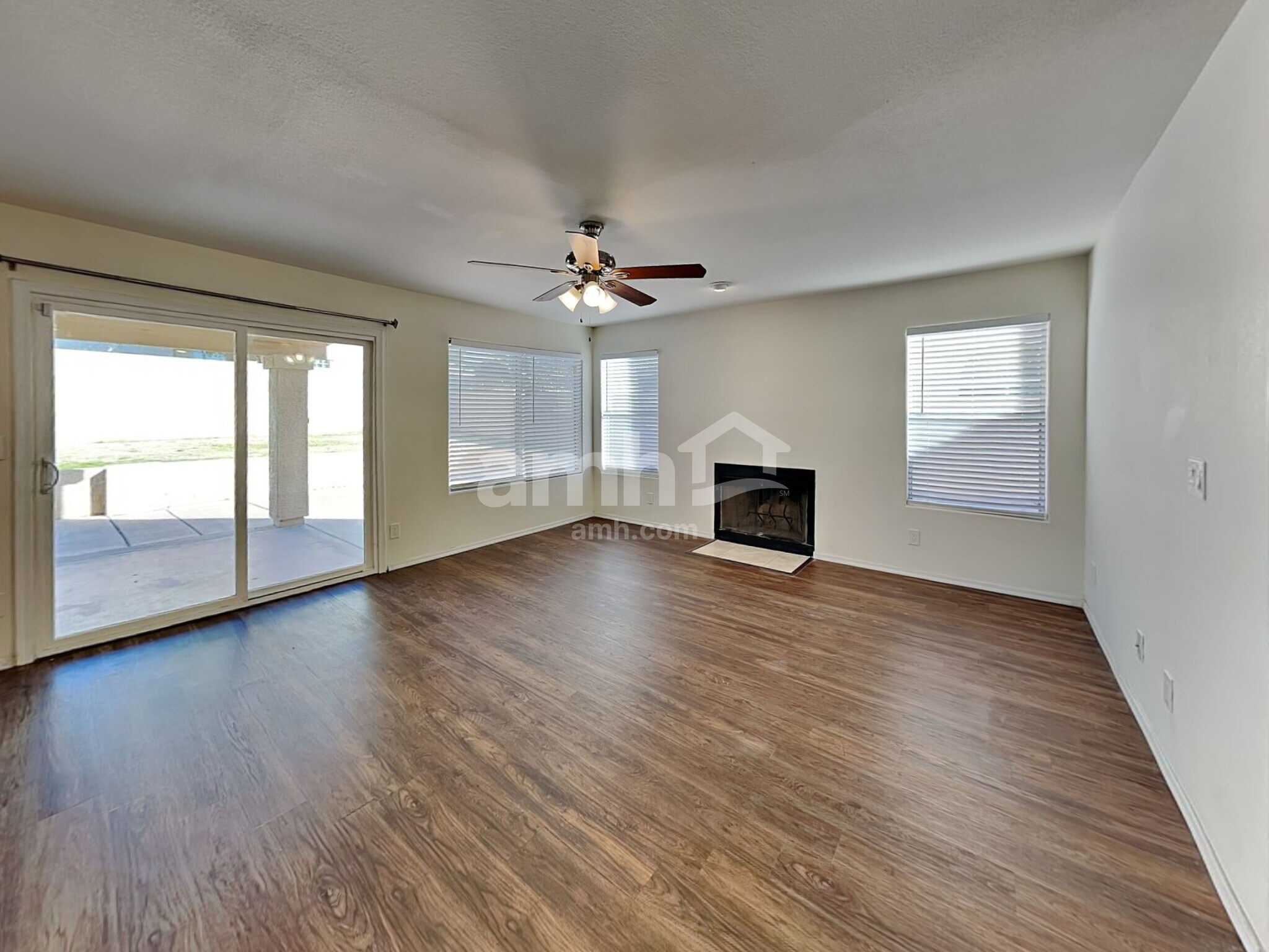 Building Photo - 4229 N Ranier