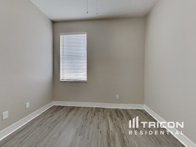 Building Photo - 9107 Kentucky Day Ct