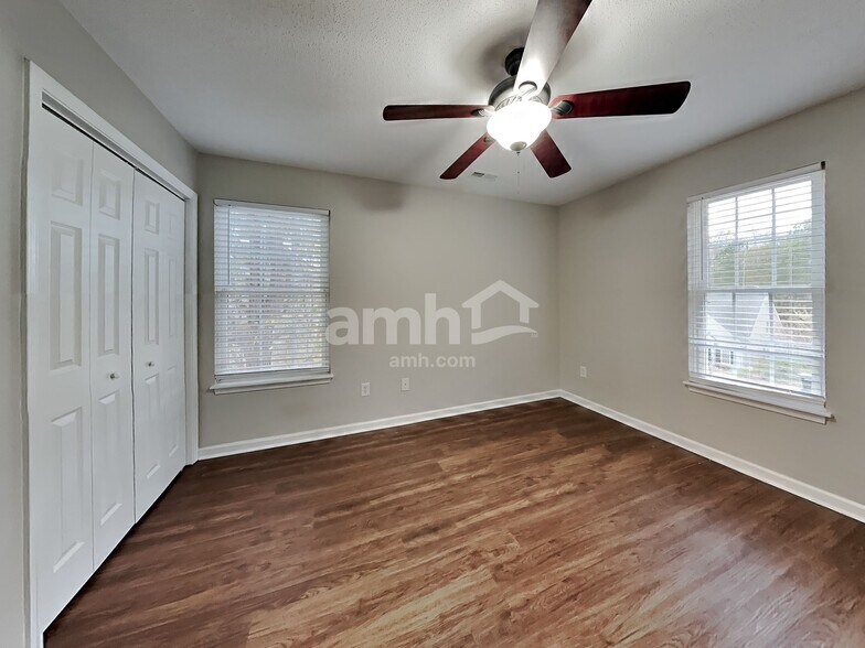 Building Photo - 408 Mossie Smith Rd