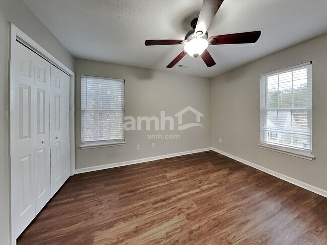 Building Photo - 408 Mossie Smith Rd