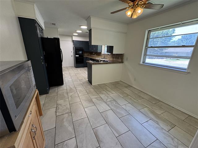 Building Photo - 1009 Imperial Dr