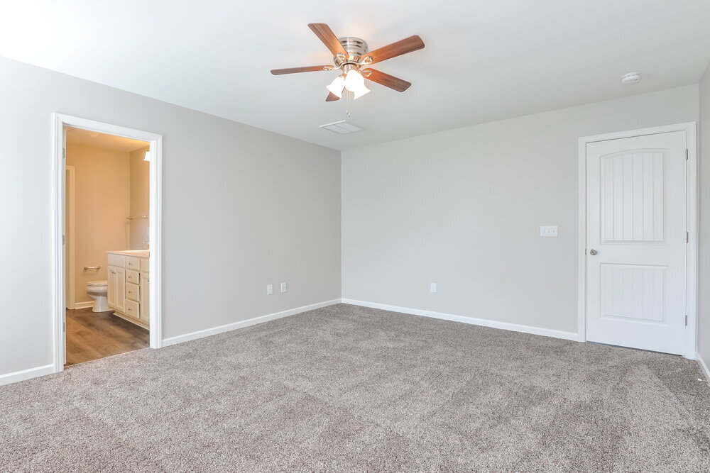 Building Photo - 105 Lakemont Dr