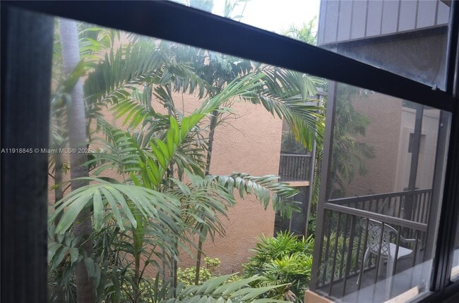 Building Photo - 8851 N New River Canal Rd