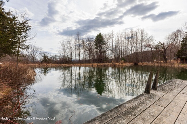 Building Photo - 94 Cherry Hill Rd