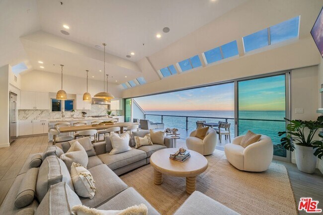 Building Photo - 26508 Latigo Shore Dr